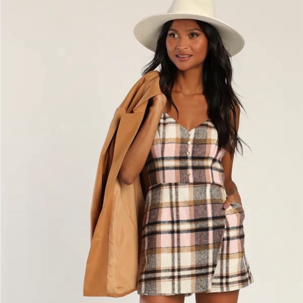 NWT Lulus Skort Order Pink and Cream Plaid Sleeveless Romper - Picture 3 of 6